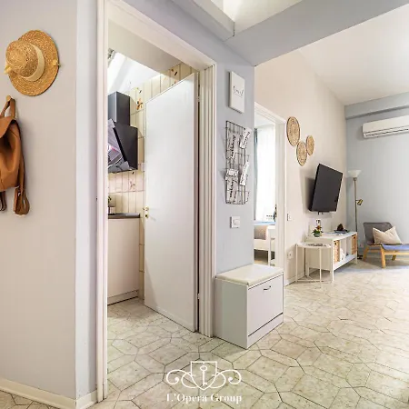 Casa Mana - L'opera Group Casa vacanze La Spezia